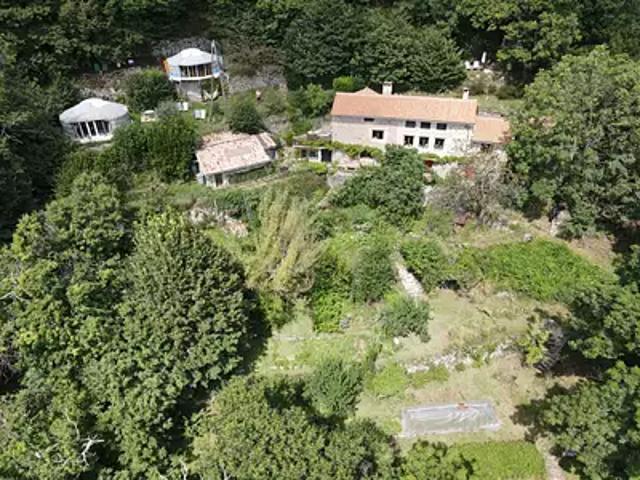 Saint Julien du Gua 07190 Achat / Vente maison 4 pièces t4 terrasse cave