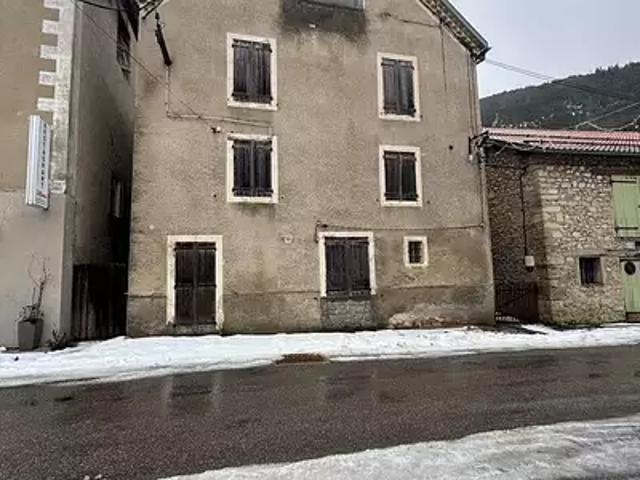 Saint Julien en Beauchêne 05140 Achat / Vente maison 11 pièces t11