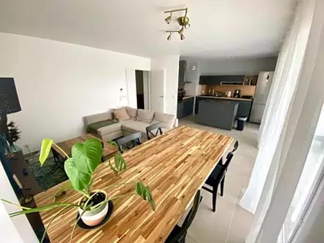 Saint Julien en Genevois 74160 Location appartement 4 pièces t4 terrasse cave