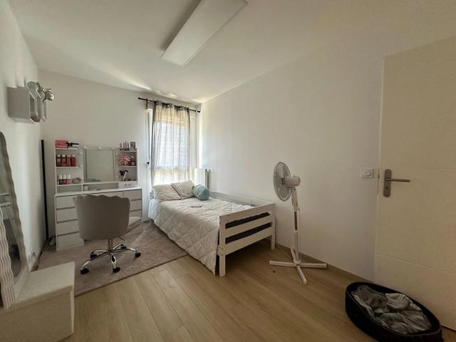 Saint Julien en Genevois Magnifique T4 de 97,19 m² avec grand