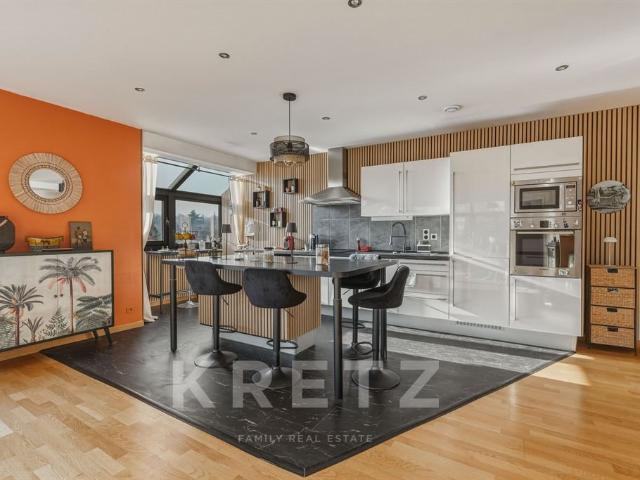 Saint Julien en Genevois – Superbe attique lumineux de 124 m. 125m² Saint Julien en Genevois