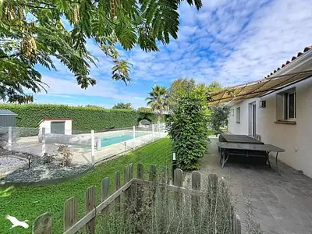 Saint Julien sur Garonne 31220 Achat / Vente maison 8 pièces t8 parking
