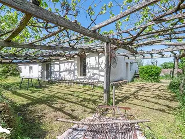 Saint Just Luzac 17320 Achat / Vente maison 4 pièces t4 parking