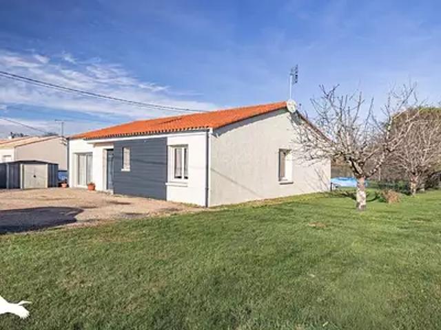 Saint Just Luzac 17320 Achat / Vente maison 4 pièces t4 parking
