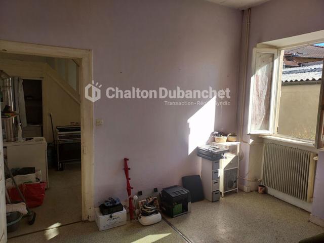 SAINT JUST LA PENDUE Maison de 60 m²