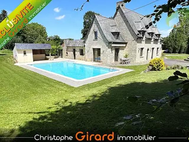 Saint Juvat 22630 Achat / Vente maison 9 pièces t9 au dernier étage jardin