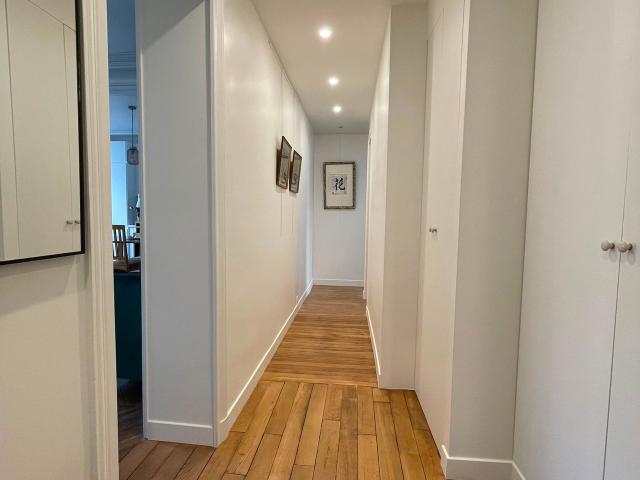 Saint Lambert: double living room three bedrooms three shower rooms, Paris Amsterdam Apartments for Rent
