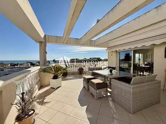 Saint Laurent du Var 06700 Achat / Vente appartement 4 pièces t4 au dernier étage