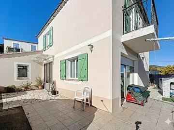 Saint Laurent du Var 06700 Achat / Vente maison 4 pièces t4 terrasse cave