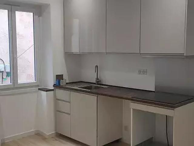 Saint Laurent du Var 06700 Location appartement 1 pièce t1