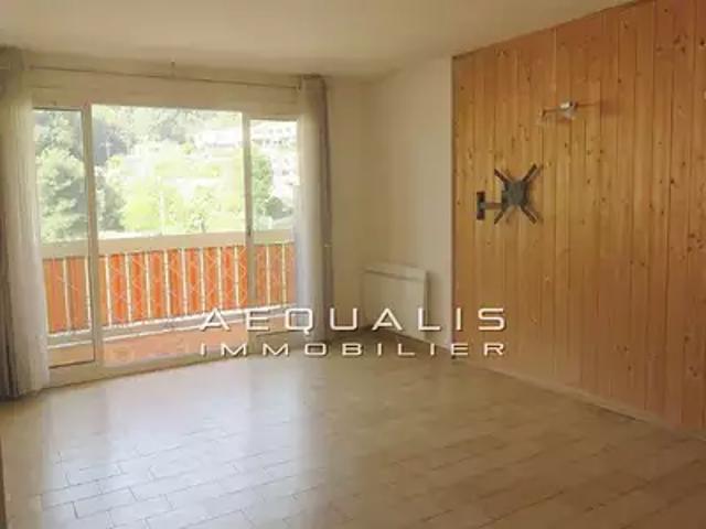 Saint Laurent du Var 06700 Location appartement 3 pièces t3