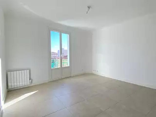 Saint Laurent du Var 06700 Location appartement 3 pièces t3