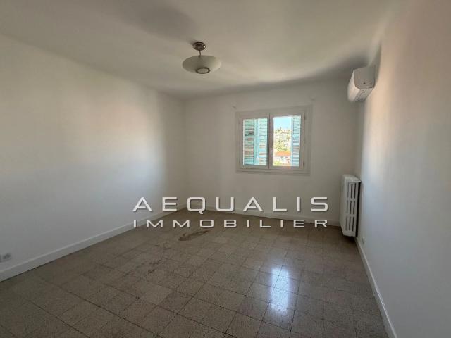 Saint laurent du var Centre ville appartement 65 m 2