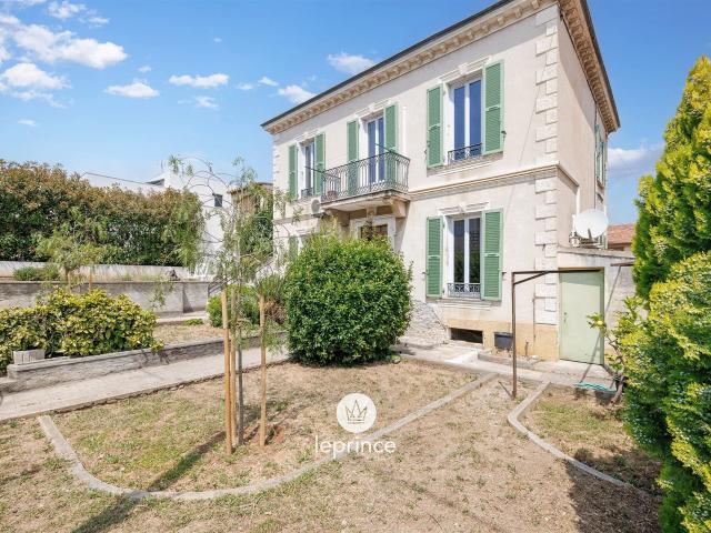 Saint Laurent du Var / Centre Ville Maisons Bourgeoise 117m² Saint Laurent du Var