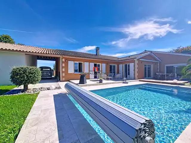Saint Laurent d'Arce 33240 Achat / Vente maison 6 pièces t6 piscine parking