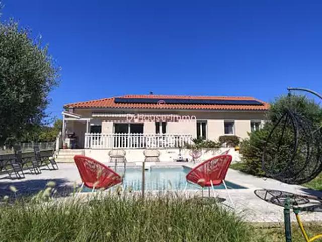 Saint Laurent de Neste 65150 Achat / Vente maison 8 pièces t8 piscine terrasse