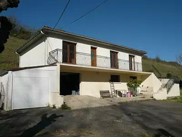 Saint Laurent de Cognac 16100 Achat / Vente maison 4 pièces t4 jardin terrasse