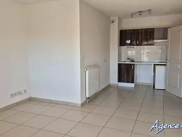 Saint Laurent de la Salanque 66250 Achat / Vente appartement 2 pièces t2 terrasse parking