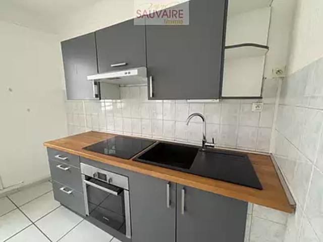 Saint Laurent de la Salanque 66250 Location appartement 2 pièces t2