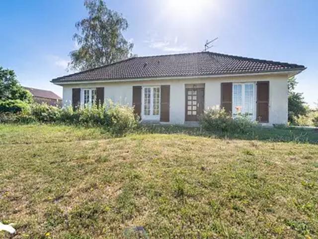 Saint Léonard de Noblat 87400 Achat / Vente maison 4 pièces t4 parking