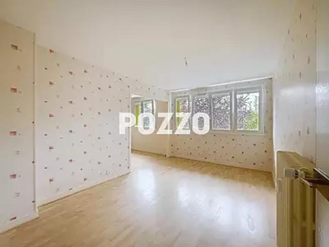Saint Lô 50000 Achat / Vente appartement 3 pièces t3 au dernier étage cave
