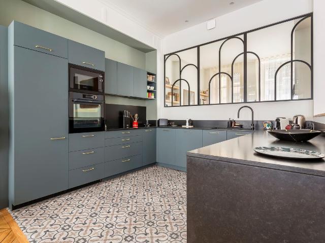 Saint Louis – Furnished apartment – Elegance and Comfort in the Heart of Lyon, Lyon Amsterdam Apartments for Rent
