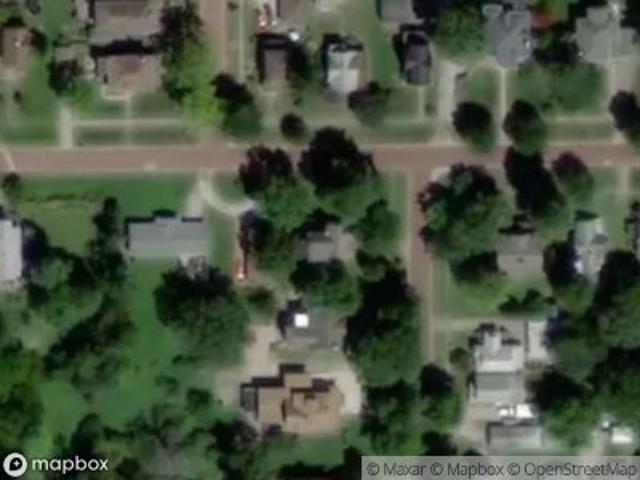 Saint Louis St