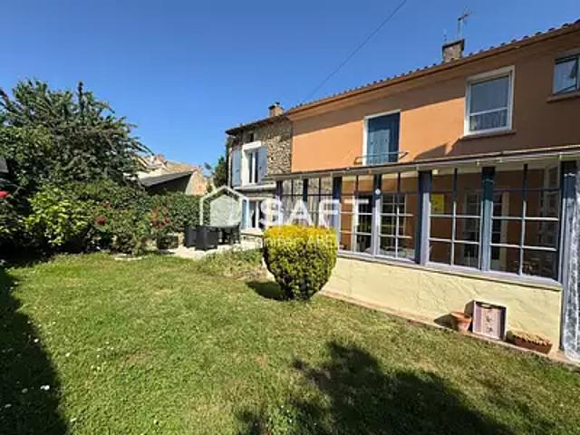 Saint Loup Lamairé 79600 Achat / Vente maison 10 pièces t10