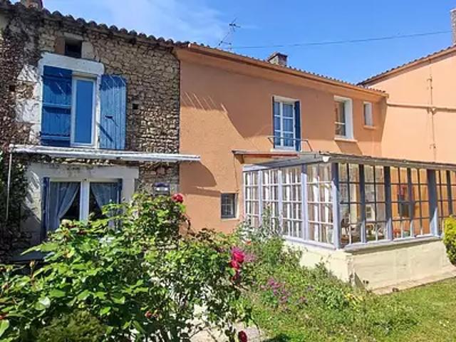 Saint Loup Lamairé 79600 Achat / Vente maison 7 pièces t7 jardin cave