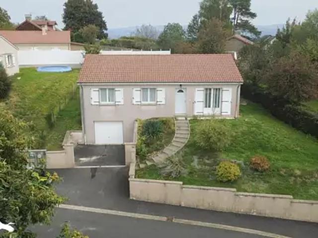 Saint Mamet la Salvetat 15220 Achat / Vente maison 4 pièces t4 parking