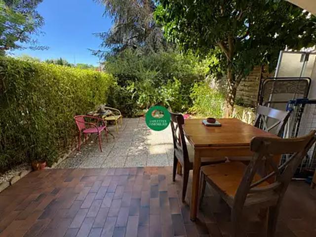 Saint Mandrier sur Mer 83430 Achat / Vente appartement 1 pièce t1 terrasse