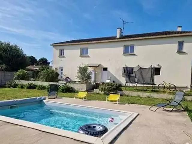 Saint Maixent sur Vie 85220 Achat / Vente maison 6 pièces t6 piscine