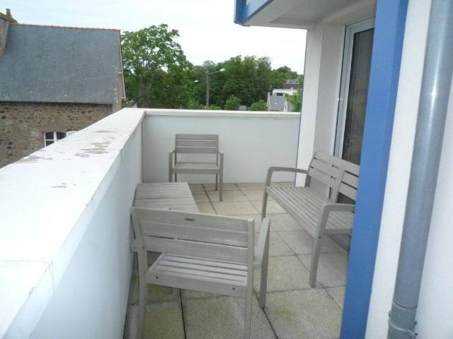 SAINT MALO A LOUER APPARTEMENT T4 MEUBLE EN DUPLEX TERRASSE P