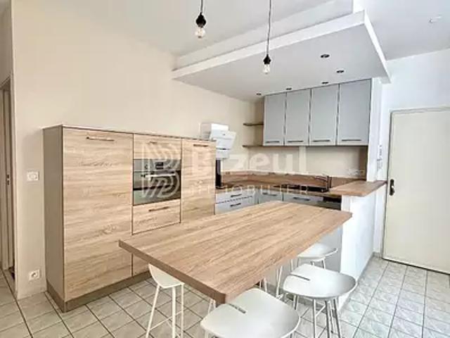 Saint Malo 35400 Location appartement 3 pièces t3 au dernier étage cave