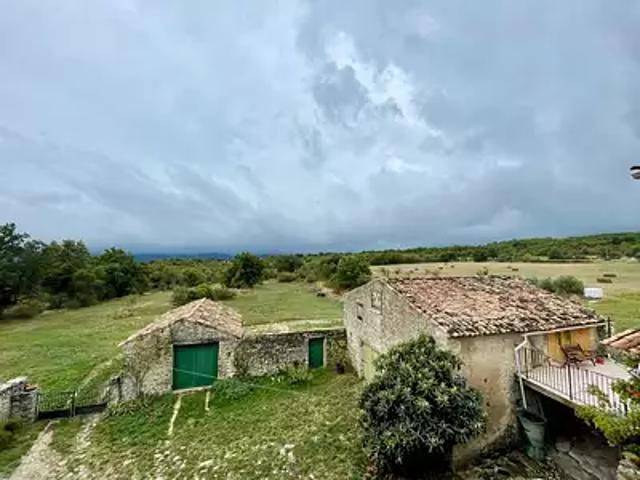 Saint Martin de Castillon 84750 Achat / Vente maison 9 pièces t9 jardin terrasse