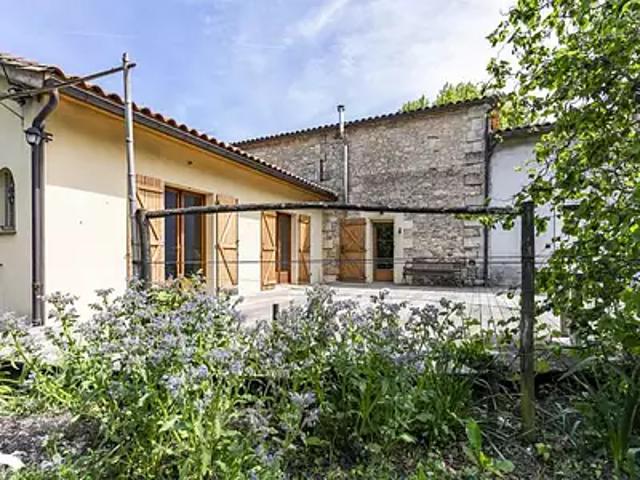 Saint Martin de Laye 33910 Achat / Vente maison 6 pièces t6 parking