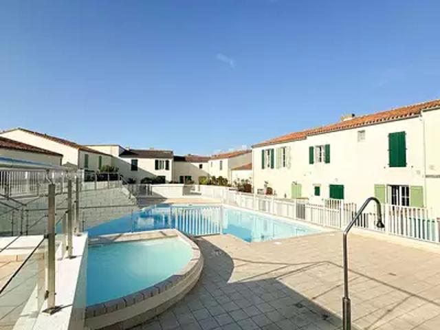 Saint Martin de Ré 17410 Achat / Vente appartement 2 pièces t2 piscine