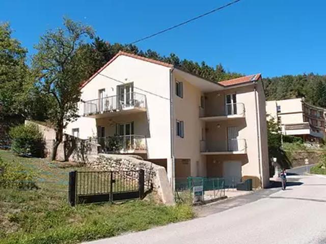 Saint Martin de Valamas 07310 Location appartement 3 pièces t3