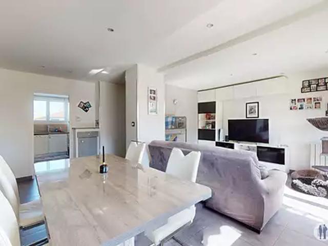 Saint Martin d'Hères 38400 Achat / Vente appartement 5 pièces t5 cave