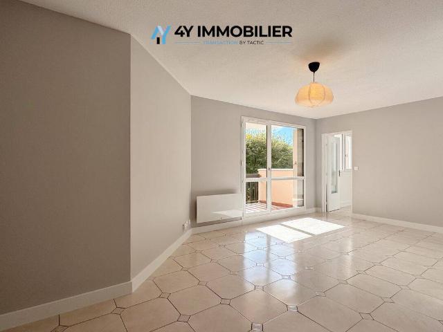 SAINT MARTIN D'URIAGE À LOUER T4 de 82.16m²