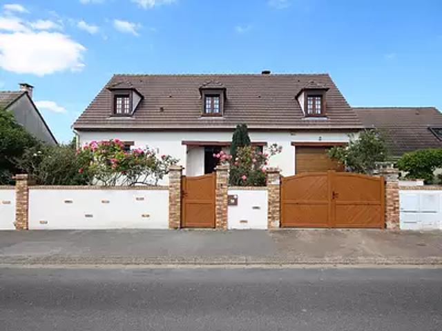 Saint Martin Longueau 60700 Achat / Vente maison 7 pièces t7 au dernier étage