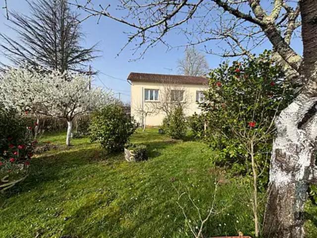 Saint Martial d'Artenset 24700 Achat / Vente maison 5 pièces t5 au dernier étage