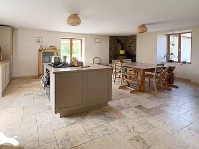 Saint Martial sur Isop 87330 Achat / Vente maison 5 pièces t5 parking