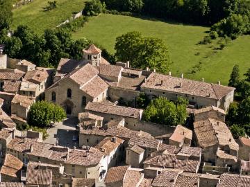 SAINT MARCEL LES SAUZET – Charmante maison de village T3 – 90