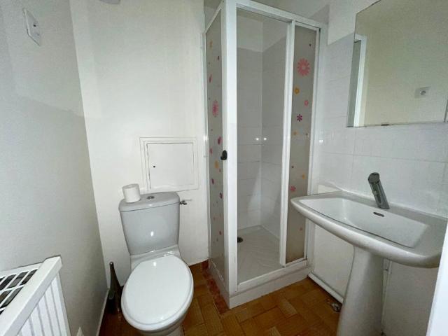 Saint Maur Créteil studio avec balcon et parking