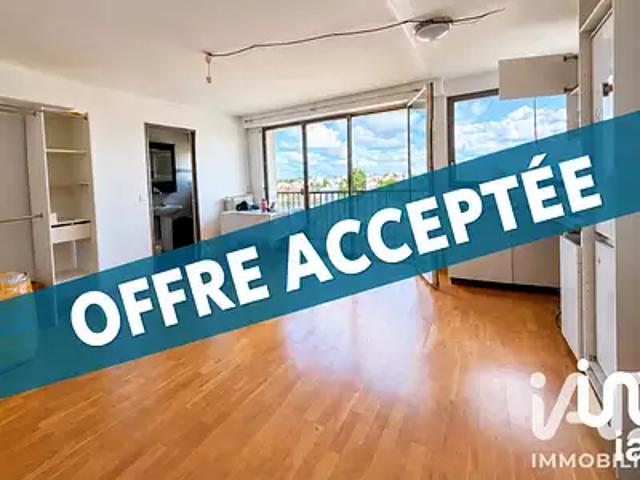 Saint Maur des Fossés 94100 Achat / Vente appartement 1 pièce t1 au dernier étage parking