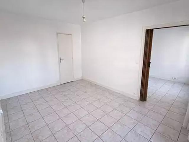 Saint Maur des Fossés 94100 Location appartement 2 pièces t2 cave