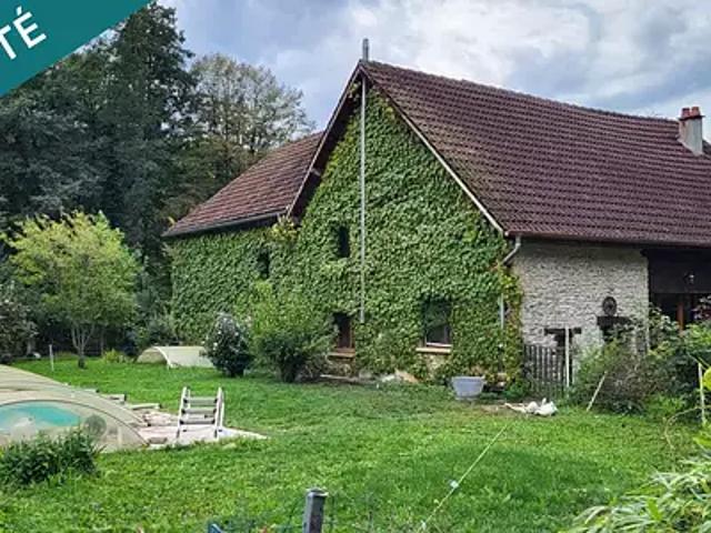 Saint Maurice Colombier 25260 Achat / Vente maison 8 pièces t8 piscine