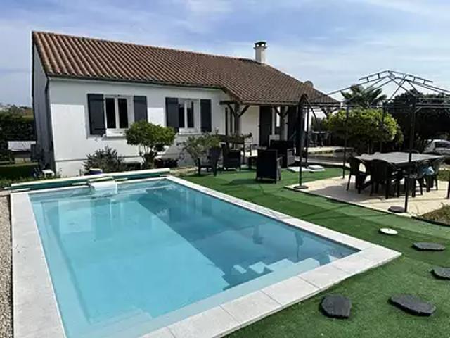 Saint Maurice la Clouère 86160 Achat / Vente maison 6 pièces t6