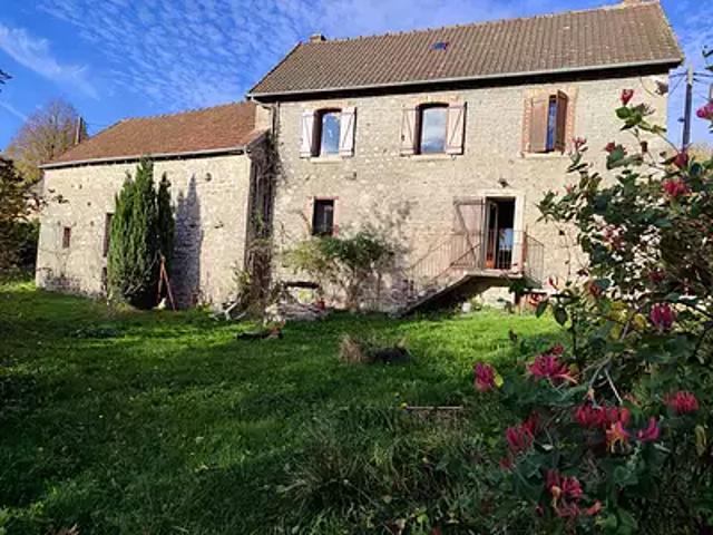 Saint Maurice près Crocq 23260 Achat / Vente maison 5 pièces t5 au dernier étage